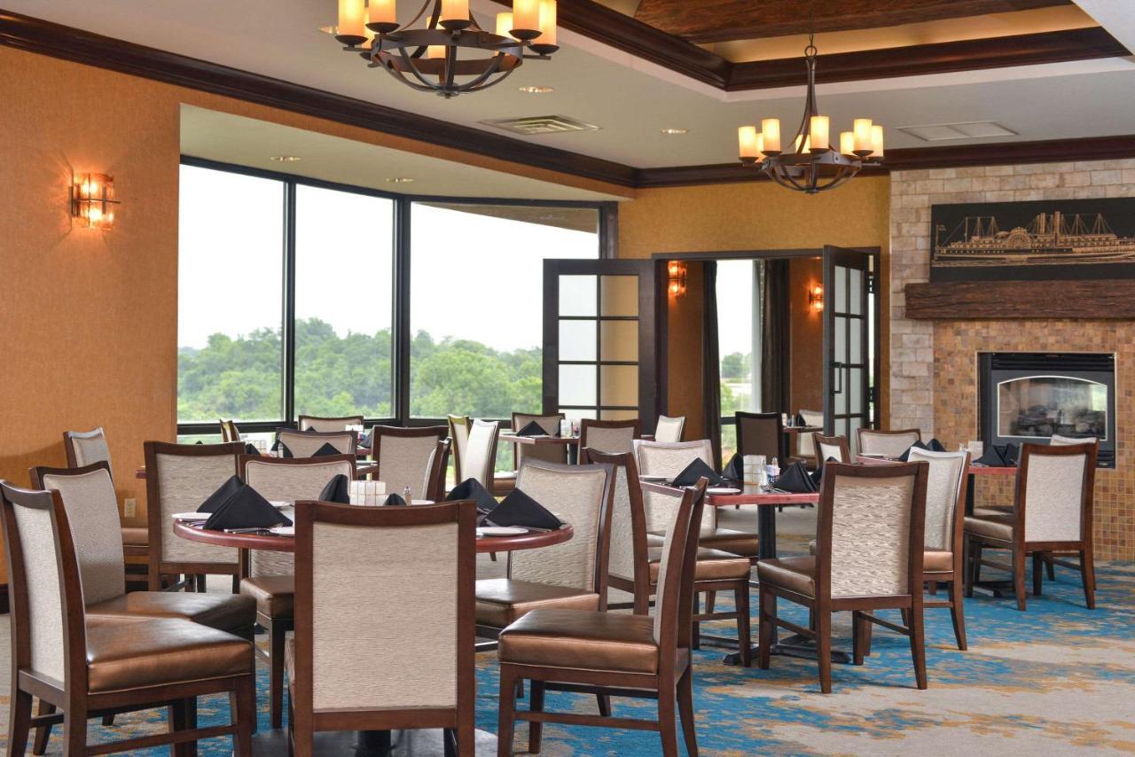 Hotel Vue, Ascend Hotel Collection Natchez Bagian luar foto
